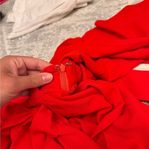 DO+BE Red Romper - Picture 3 of 4